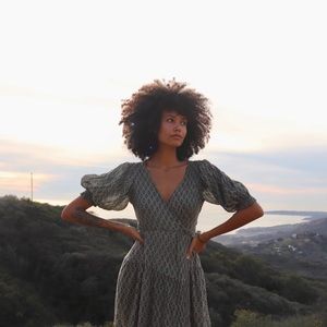 NWT zuri wrap dress in sage.